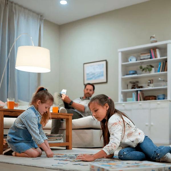 Bec inteligent LED Philips Spot WIZ 929002448421 GU10 / 4.7 W / 2200 K / / RGB photo 5