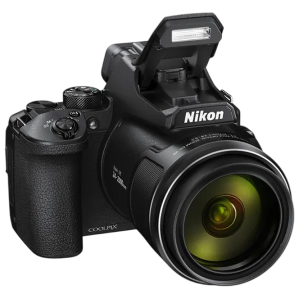 Фотоаппарат Nikon COOLPIX P950  CMOS/ Черный photo 2 Фотоаппарат Nikon COOLPIX P950  CMOS/ Черный photo 2