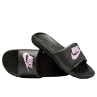 Шлепанцы для женщин Nike NKCN9677002  35.5 / Черный