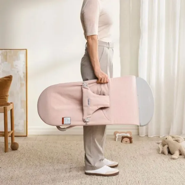 Balansor BabyBjorn Bliss Light Pink 0 luni - 2 ani / Light Pink photo 5 Balansor BabyBjorn Bliss Light Pink 0 luni - 2 ani / Light Pink photo 5