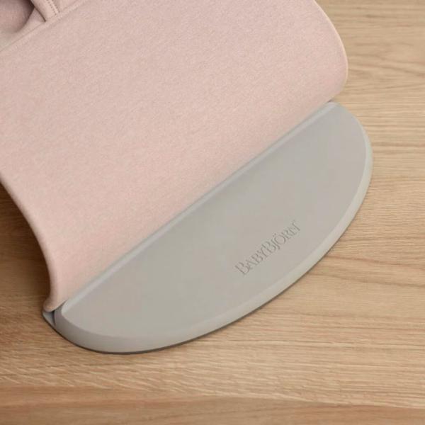 Balansor BabyBjorn Bliss Light Pink 0 luni - 2 ani / Light Pink photo 6 Balansor BabyBjorn Bliss Light Pink 0 luni - 2 ani / Light Pink photo 6