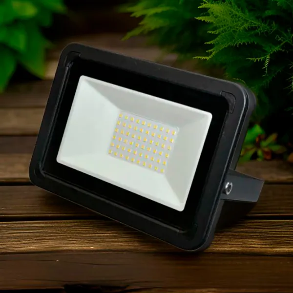 Proiector LED Elmos FLAP3 White / 800lm photo 4 Proiector LED Elmos FLAP3 White / 800lm photo 4