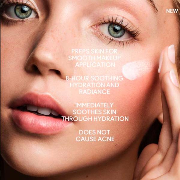 Хайлайтер MAC Studio Radiance Moisturizing + Illuminating Silky Primer Белый /  photo 3 Хайлайтер MAC Studio Radiance Moisturizing + Illuminating Silky Primer Белый /  photo 3
