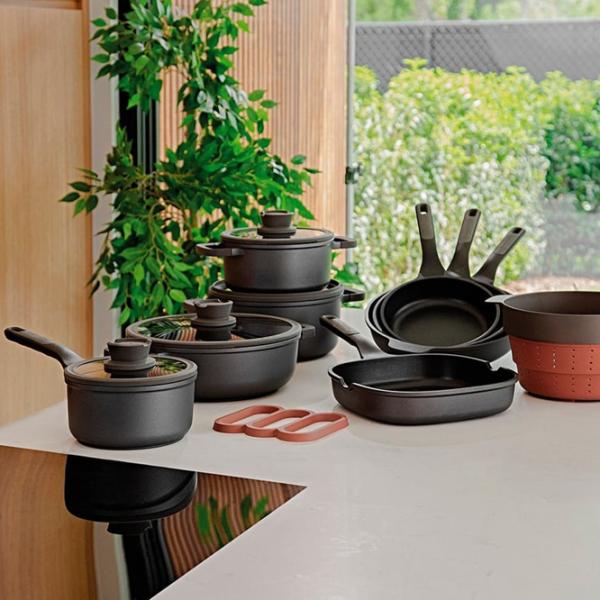 Tigaie BergHOFF Stone 3950595 Stewpan / 28 cm / Black photo 5 Tigaie BergHOFF Stone 3950595 Stewpan / 28 cm / Black photo 5