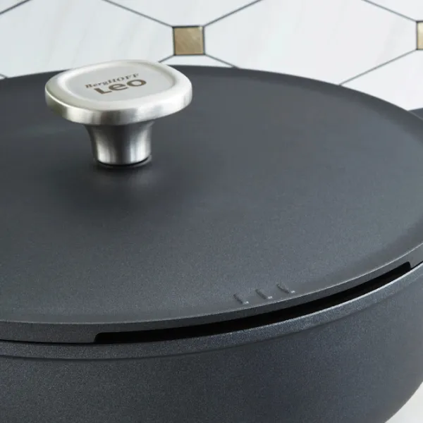 Tigaie BergHOFF Leo Phantom 3950579  Stewpan / 28 cm / Black photo 3