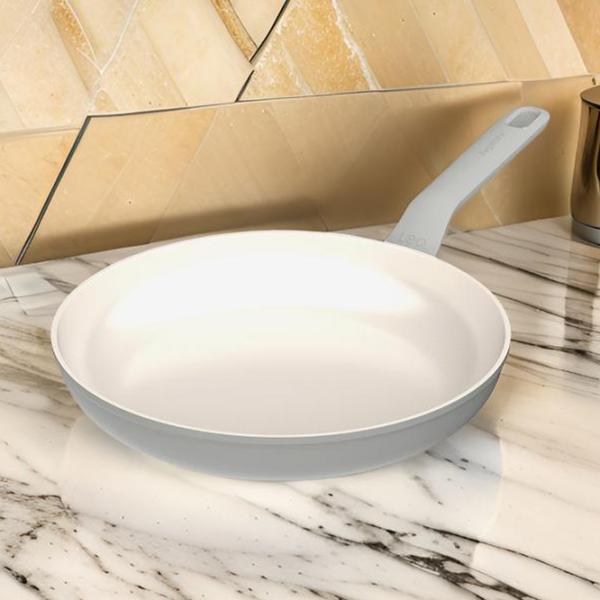 Tigaie BergHOFF Leo Balance 3950424  Universală / 32 cm / Moonmist photo 5