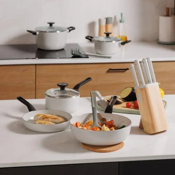 Tigaie BergHOFF Leo Glints 3950603  Universală / 20 cm / Gray photo 6 Tigaie BergHOFF Leo Glints 3950603  Universală / 20 cm / Gray photo 6