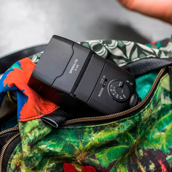 Bliţ Canon Speedlite EL-100 Metal / Black photo 3 Bliţ Canon Speedlite EL-100 Metal / Black photo 3