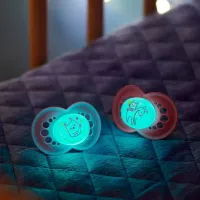 Suzetă cu tetina ortodontică MAM Planet Love Original Night Pentru fetițe / 6 luni - 18 luni / Silicon / Pink photo 3