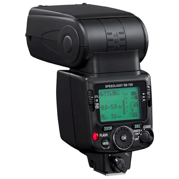 Bliţ Nikon SB-700 AF TTL Metal / Black photo 2 Bliţ Nikon SB-700 AF TTL Metal / Black photo 2