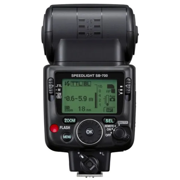 Bliţ Nikon SB-700 AF TTL Metal / Black photo 3 Bliţ Nikon SB-700 AF TTL Metal / Black photo 3