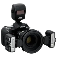 Bliţ Nikon Speedlight Kit R1C1 Plastic / Black