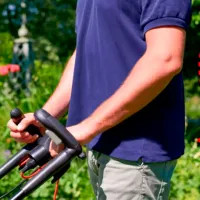 Mașină de tuns iarbă Electrică Bosch ARM34 Manual photo 9