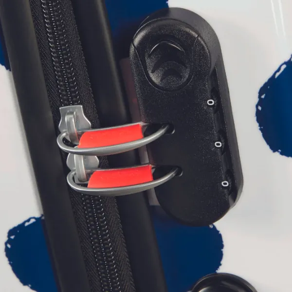 Чемодан American Tourister Disney Legends 36л/ Red Minnie Blue Dots photo 7