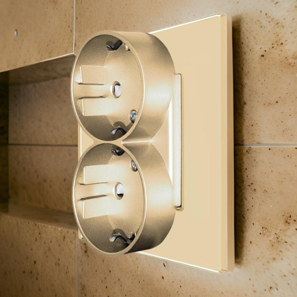 Розетка Caligate M2F-GD/1 220 - 240 В / Type-F / Золото photo 5 Розетка Caligate M2F-GD/1 220 - 240 В / Type-F / Золото photo 5