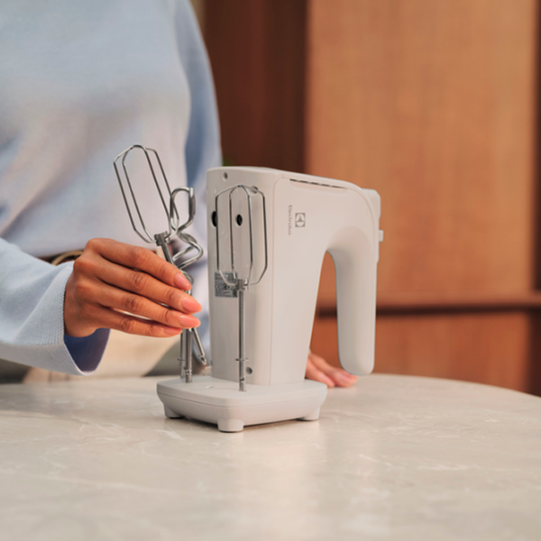 Mixer Electrolux EHM4W 500 W / White photo 6