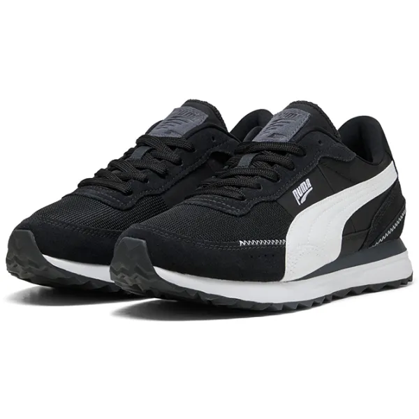 Adidași pentru bărbați Puma Road Rider Suede 42 / Black photo 1