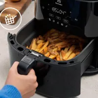 Aero Grill Electrolux EAF7B 1800 W / 7 l / Black photo 3