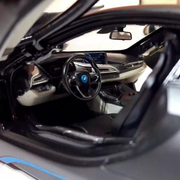 Машинка Rastar BMW i8 56500  / / Серый Черный photo 6 Машинка Rastar BMW i8 56500  / / Серый Черный photo 6