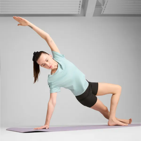 Футболка для женщин Puma Move Cloudspun Loose Fit Tee 6 % эластан / Мятный photo 3 Футболка для женщин Puma Move Cloudspun Loose Fit Tee 6 % эластан / Мятный photo 3