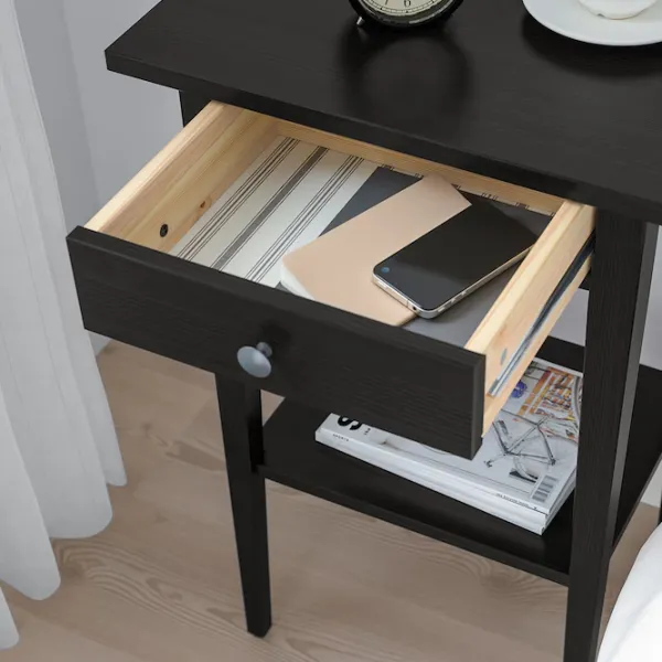 Тумбочки Ikea Hemnes 70 x 46 x 35см / ЛДСП / Темно Коричневый photo 3 Тумбочки Ikea Hemnes 70 x 46 x 35см / ЛДСП / Темно Коричневый photo 3