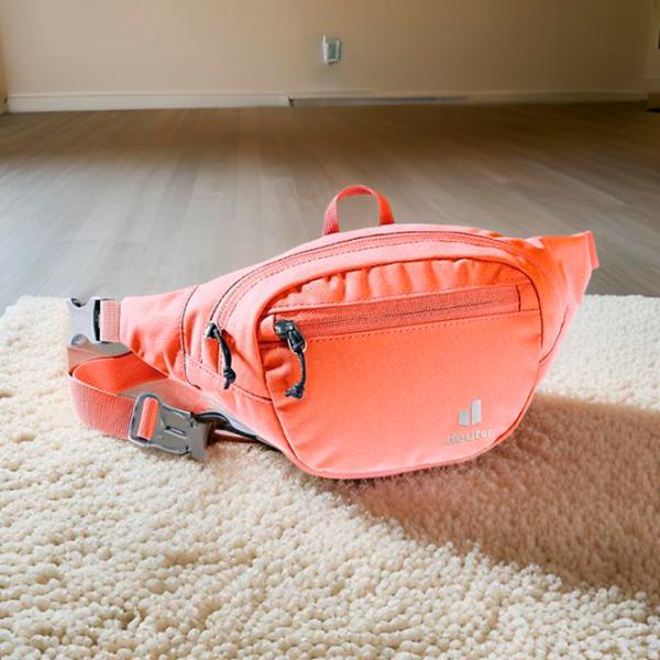 Поясная сумка Deuter Urban Belt  / Серый Сиена / 1.5л photo 5 Поясная сумка Deuter Urban Belt  / Серый Сиена / 1.5л photo 5
