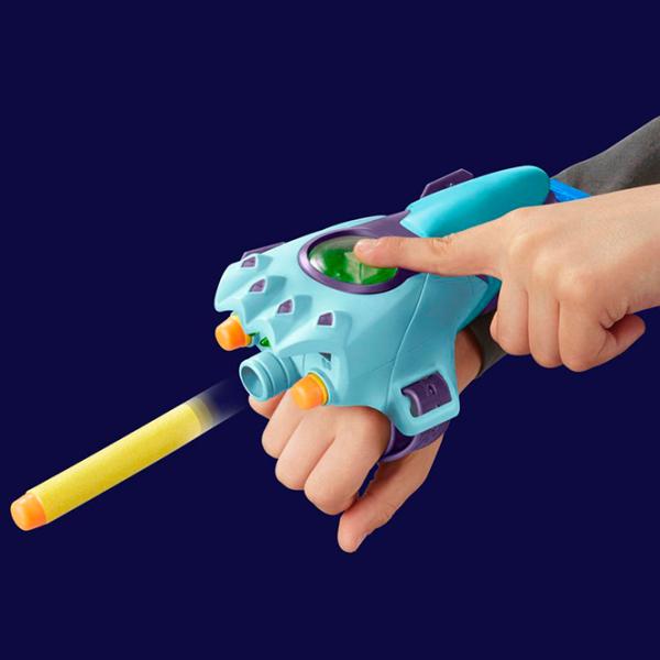 Бластер Hasbro Transformer Earthspark Role play Cybersleeve F8441 6+ / Стрел / Синий photo 5 Бластер Hasbro Transformer Earthspark Role play Cybersleeve F8441 6+ / Стрел / Синий photo 5