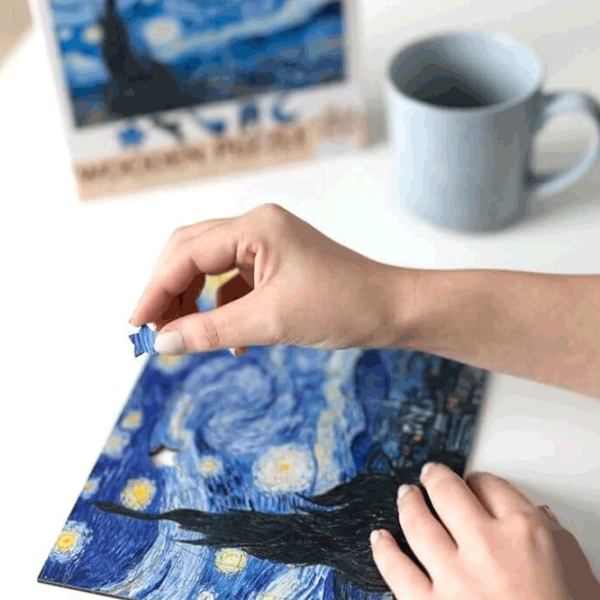Puzzle Trefl The Starry Night 9+/ Numărul de piese: 200 photo 12