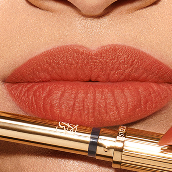 Ruj de buze Estee Lauder PURE COLOR SLICK EXPLICIT MATTE  Stick / Red photo 3