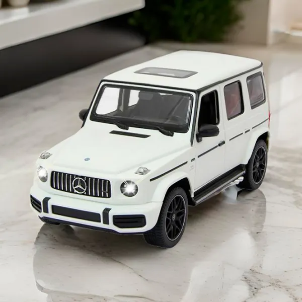 Машинка Rastar Mercedes-Benz G63 95800  / 2.4 ГГц / Серый Белый photo 6 Машинка Rastar Mercedes-Benz G63 95800  / 2.4 ГГц / Серый Белый photo 6