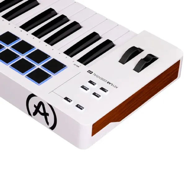 MIDI claviatură Arturia KeyLab Esseential 49 49 / Compact photo 3