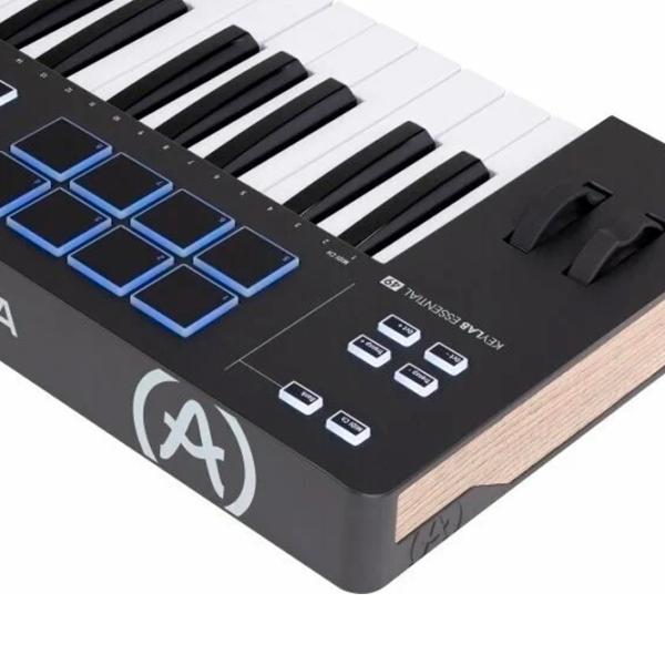 MIDI claviatură Arturia KeyLab Esseential 49 49 / Compact photo 6