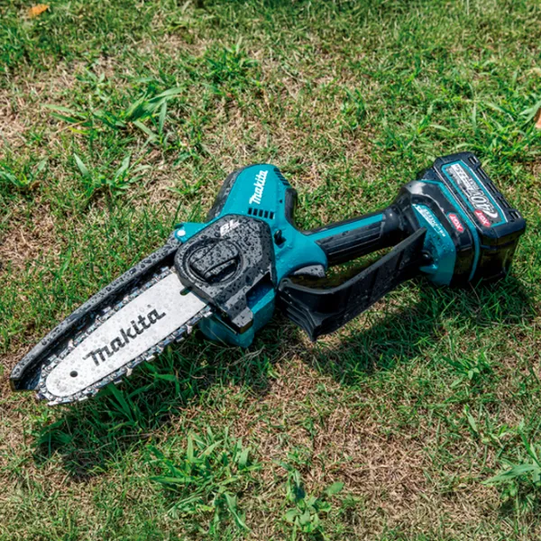 Fierăstrău cu lanţ Makita UC029GZ cu acumulator/ Blue photo 5