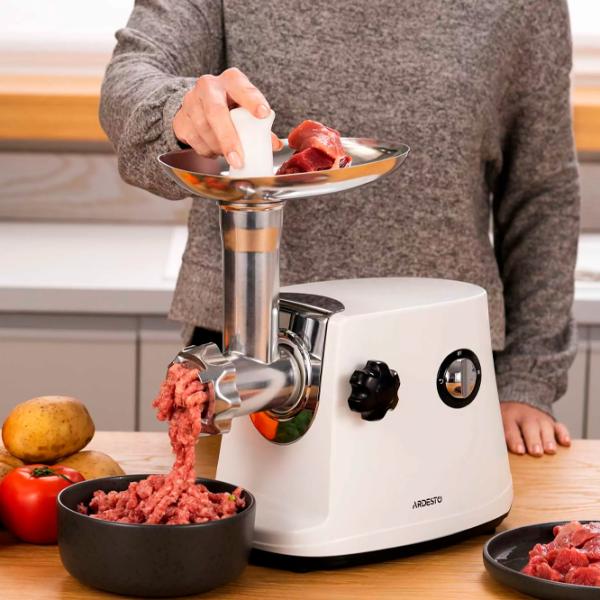 Mașină de tocat carne Ardesto MGL-1750R 1700 W / 1.6 kg/min / White photo 11
