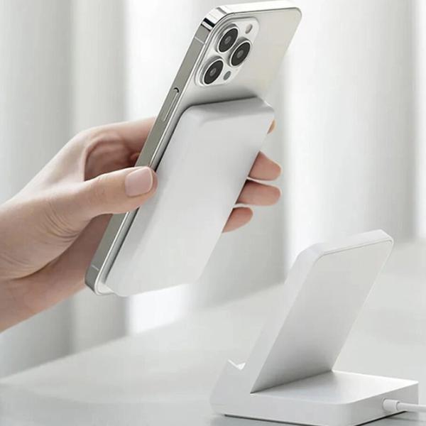 Power Bank Xiaomi Magnetic 5000 мАч/ Белый photo 5 Power Bank Xiaomi Magnetic 5000 мАч/ Белый photo 5