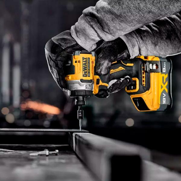 Дрель-шуруповерт Dewalt DCF860NT-XJ 3800 об/мин photo 7