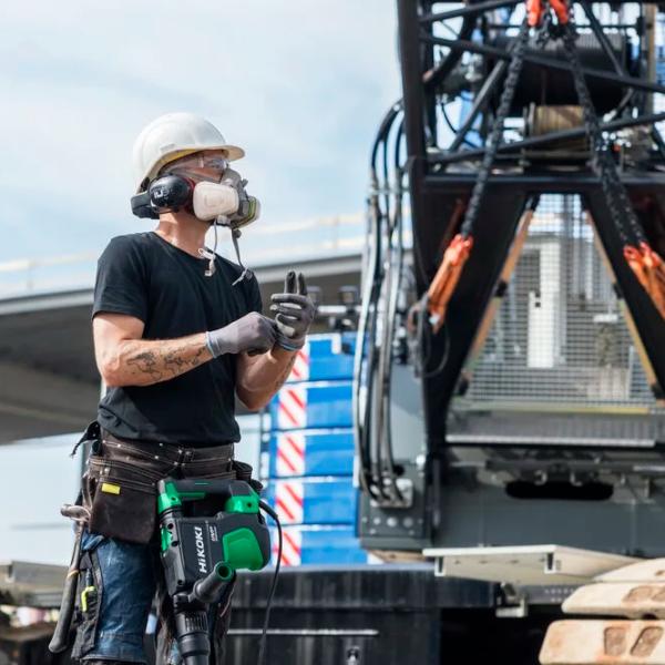 Перфоратор Hikoki DH40MEY2 1150 Вт / Зеленый photo 3 Перфоратор Hikoki DH40MEY2 1150 Вт / Зеленый photo 3