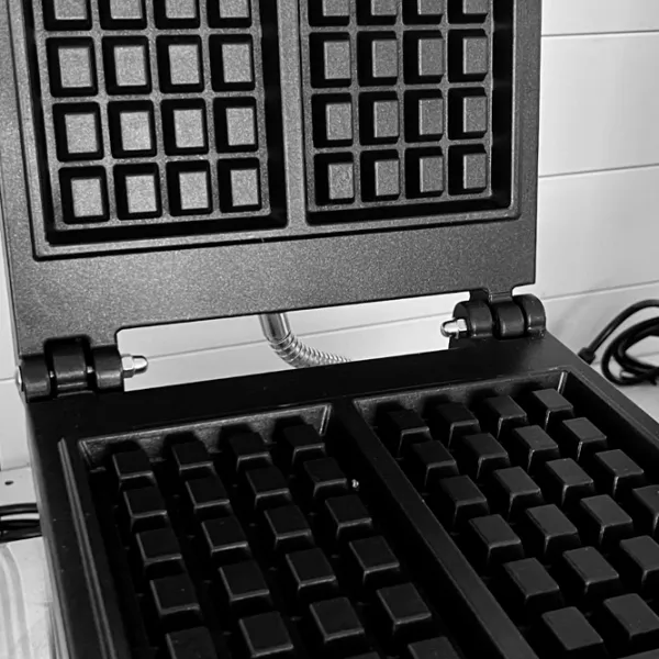 Aparat de vafe Hurakan HKN-GES2L 1800 W / 2 photo 3