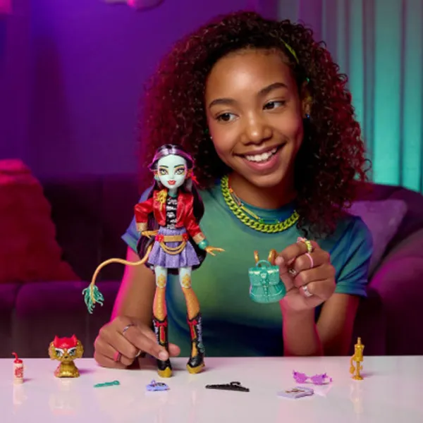 Кукла Monster High Jinafire Long HYV58 модель / 4+ photo 6