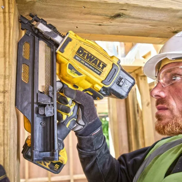 Pistol pneumatic Dewalt DCN930N-XJ Yellow /  photo 7