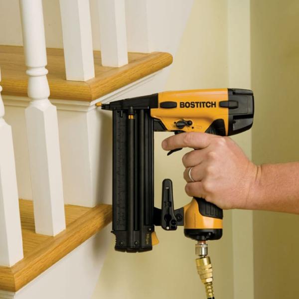 Pistol pneumatic Bostitch BT1855-E Yellow / 8.3 bar  photo 3