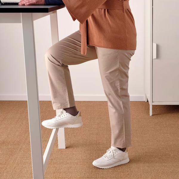 Офисный стол Ikea Mittzon ДСП/ Черный photo 3 Офисный стол Ikea Mittzon ДСП/ Черный photo 3