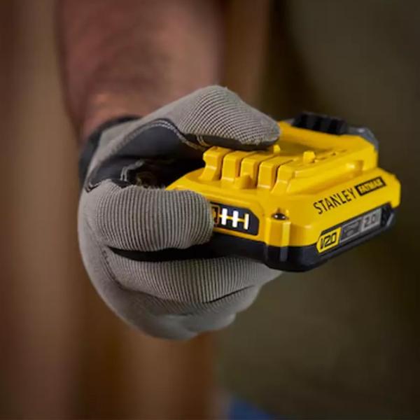 Acumulator pentru instrumente Stanley Fatmax SFMCB202-XJ Li-Ion / 2 Ah / 18 V photo 3
