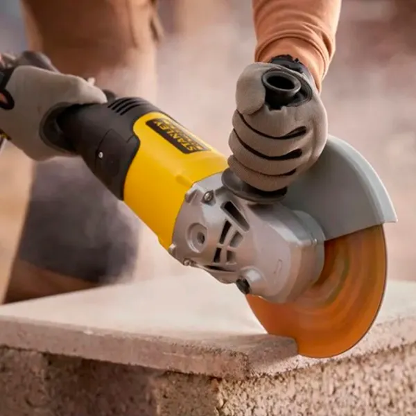 Polizor Stanley FMEG232 Unghiular / 2000 W / Yellow photo 4 Polizor Stanley FMEG232 Unghiular / 2000 W / Yellow photo 4