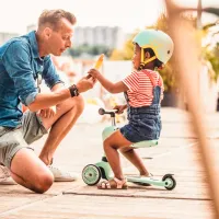 Защитный шлем Scoot and Ride Kiwi Ярко-зелёный Черный photo 2