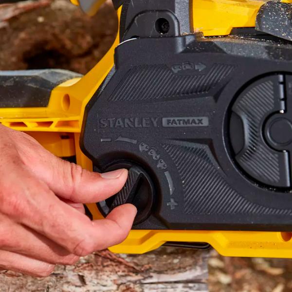 Fierăstrău cu lanţ Stanley SFMCCS630B pe benzină/ Yellow photo 2 Fierăstrău cu lanţ Stanley SFMCCS630B pe benzină/ Yellow photo 2