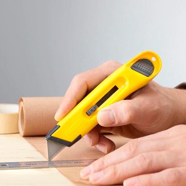 Резак Stanley 0-10-088 Сталь / 150 мм photo 4 Резак Stanley 0-10-088 Сталь / 150 мм photo 4