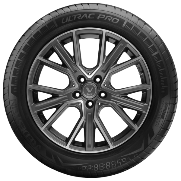 Шины Vredestein Ultrac Pro 245/35 ZR18 92Y XL Лето / Легковой photo 3 Шины Vredestein Ultrac Pro 245/35 ZR18 92Y XL Лето / Легковой photo 3