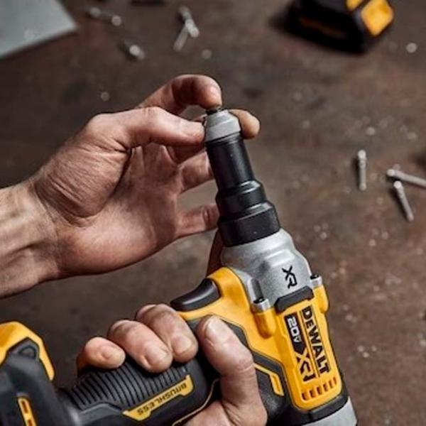 Набор инструментов Dewalt DCF414NT-XJ 18 V / 1 photo 2