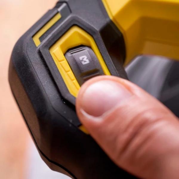 Полировальная машина Stanley SFMCE100B-XJ Желтый photo 4